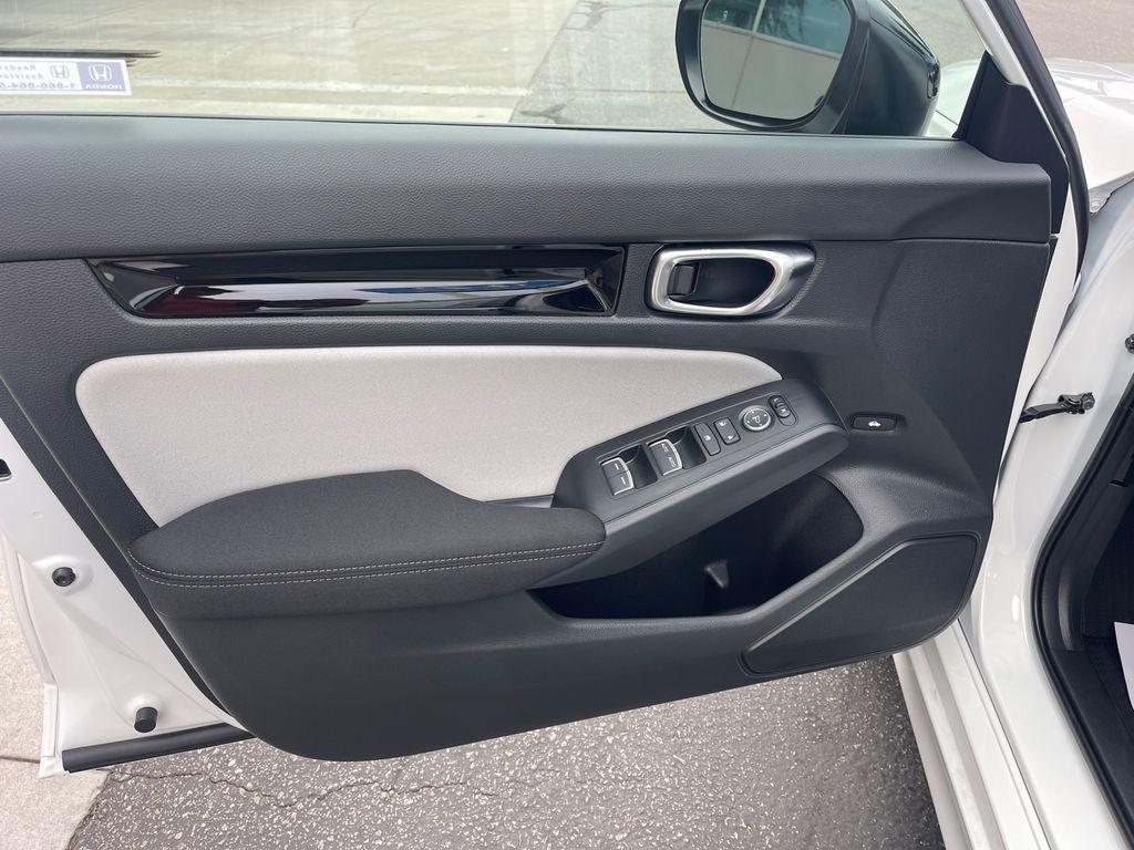 new 2026 Honda Civic Hybrid car, priced at $29,663