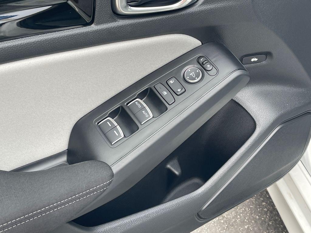 new 2026 Honda Civic Hybrid car, priced at $29,663