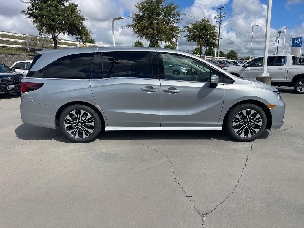 new 2026 Honda Odyssey car, priced at $49,067