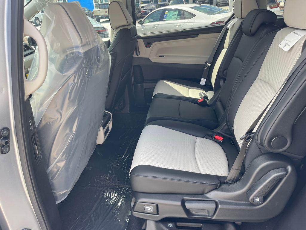 new 2026 Honda Odyssey car, priced at $49,067