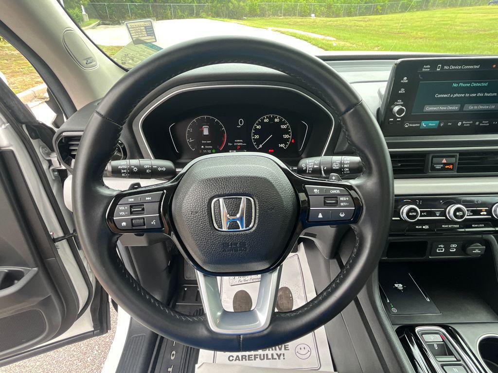 used 2025 Honda Pilot car, priced at $44,948