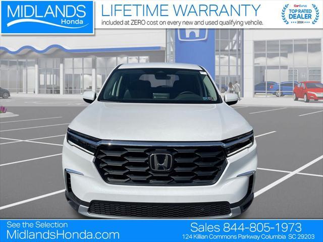 new 2025 Honda Pilot car, priced at $42,796