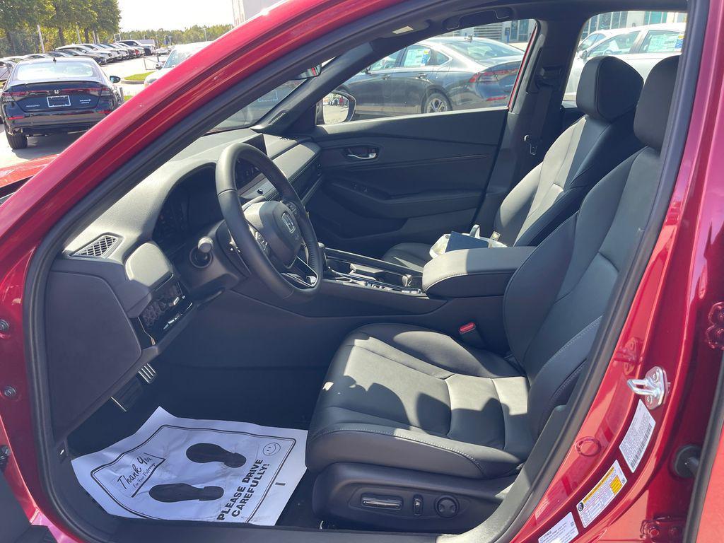 new 2025 Honda Accord Hybrid car, priced at $35,278