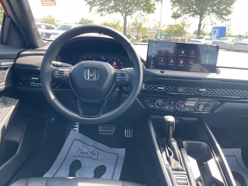 new 2025 Honda Accord Hybrid car, priced at $35,278