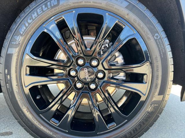 used 2022 GMC Acadia car, priced at $29,391