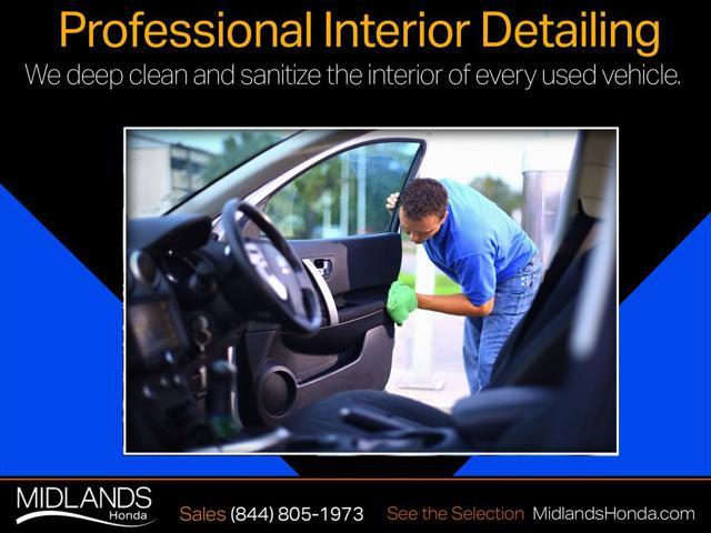 used 2021 Chevrolet Equinox car, priced at $17,929