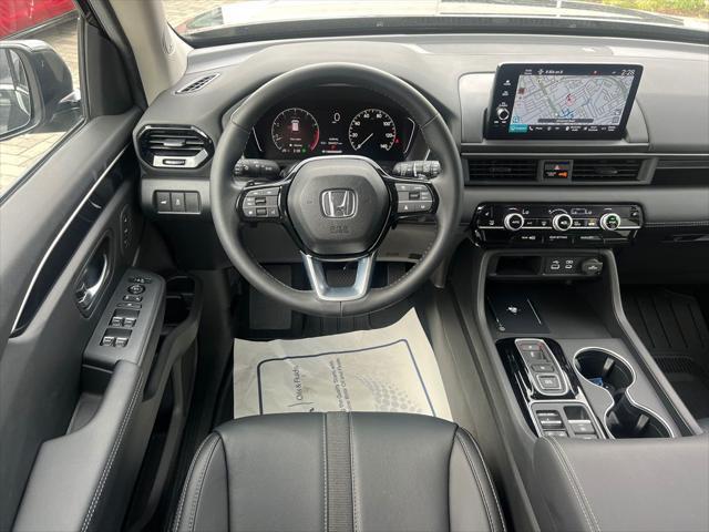 new 2025 Honda Pilot car, priced at $46,319