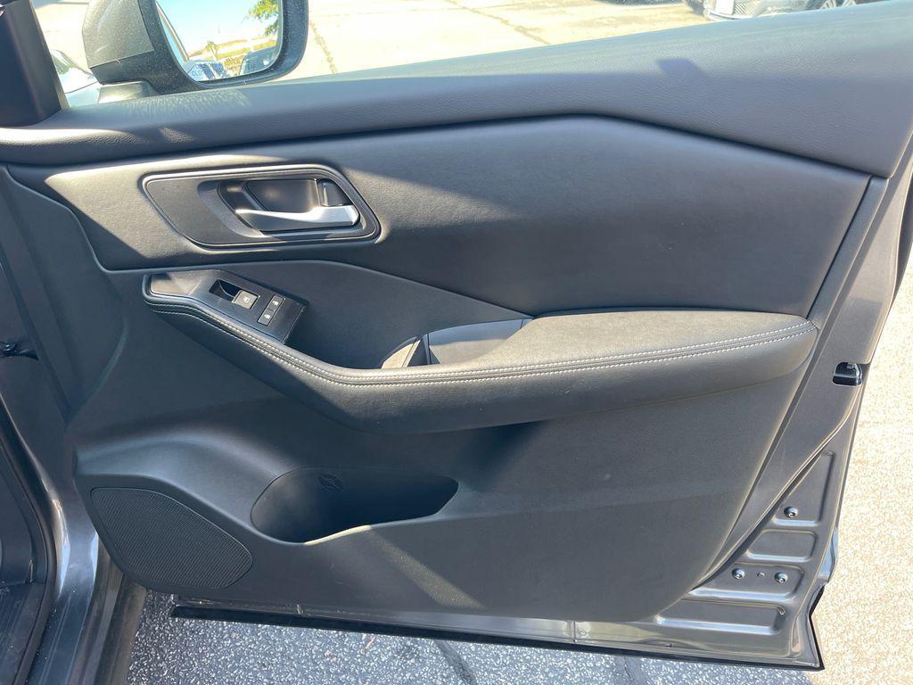 used 2024 Nissan Rogue car, priced at $23,986