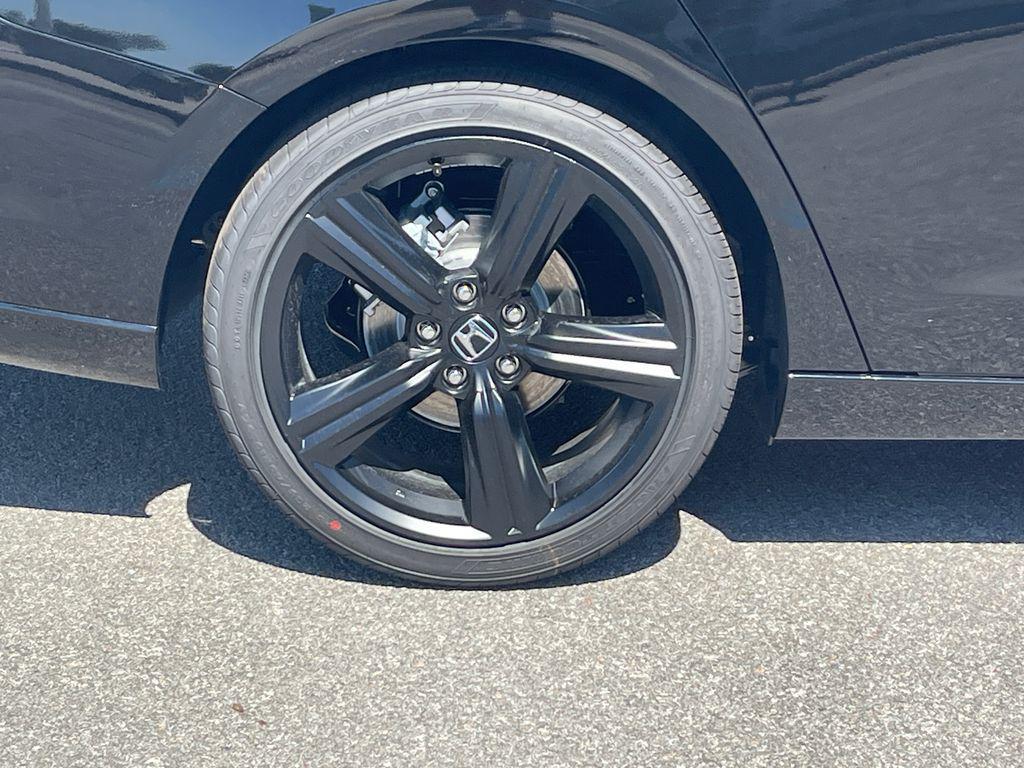 new 2025 Honda Accord Hybrid car, priced at $34,801