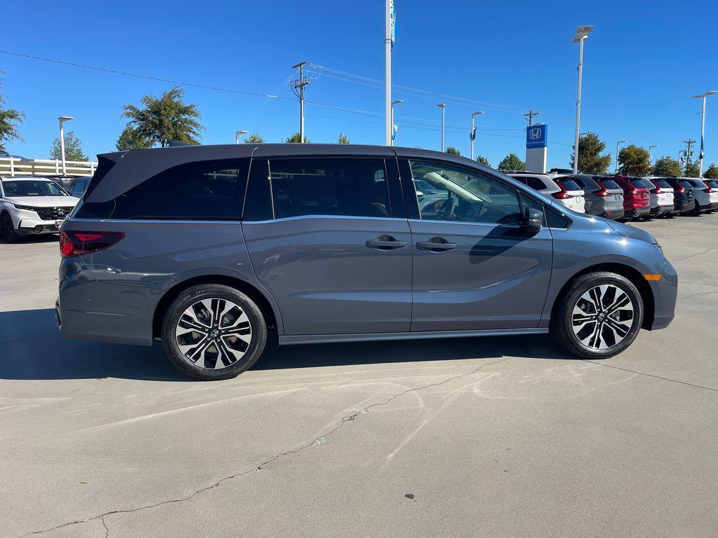 new 2026 Honda Odyssey car, priced at $49,067