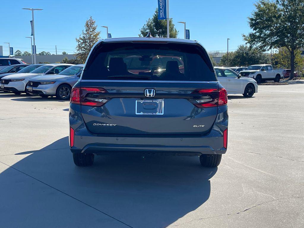 new 2026 Honda Odyssey car, priced at $49,067