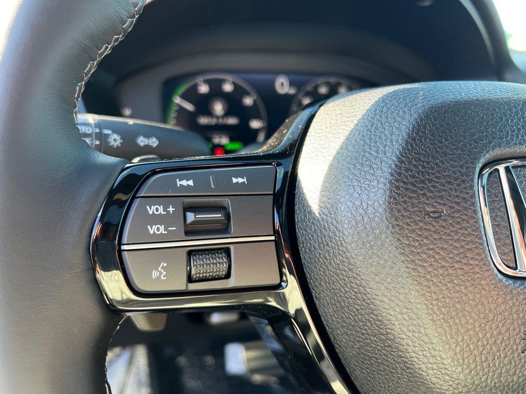 new 2025 Honda Civic Hybrid car, priced at $29,174
