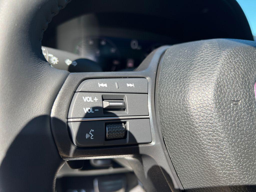 new 2025 Honda Accord Hybrid car, priced at $35,278