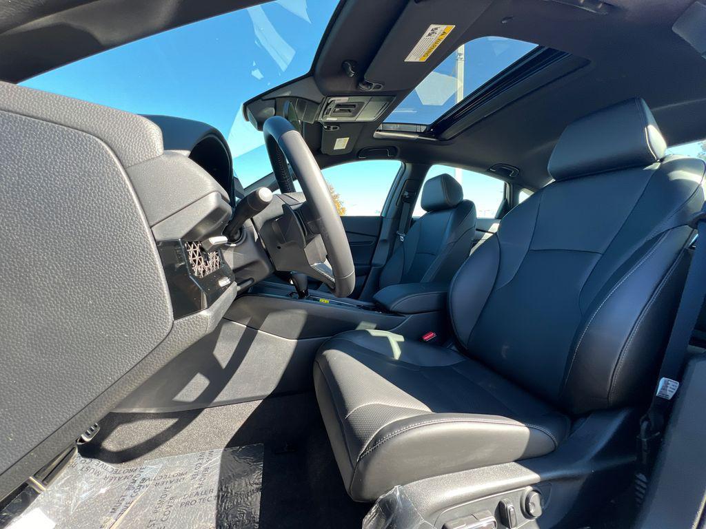 new 2025 Honda Accord Hybrid car, priced at $35,278