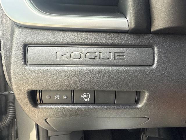 used 2023 Nissan Rogue car, priced at $19,977