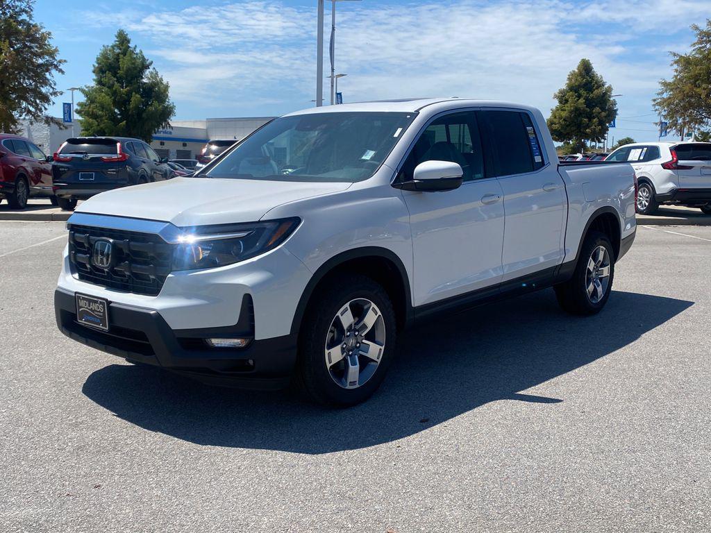 new 2025 Honda Ridgeline car, priced at $42,496