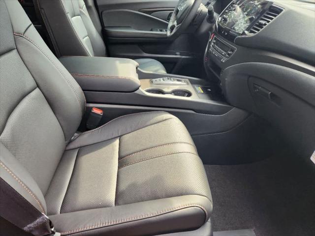 new 2025 Honda Passport car, priced at $44,148
