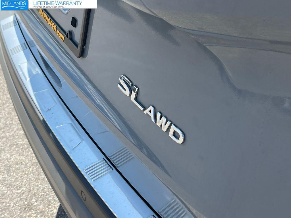 used 2021 Nissan Rogue car, priced at $22,454