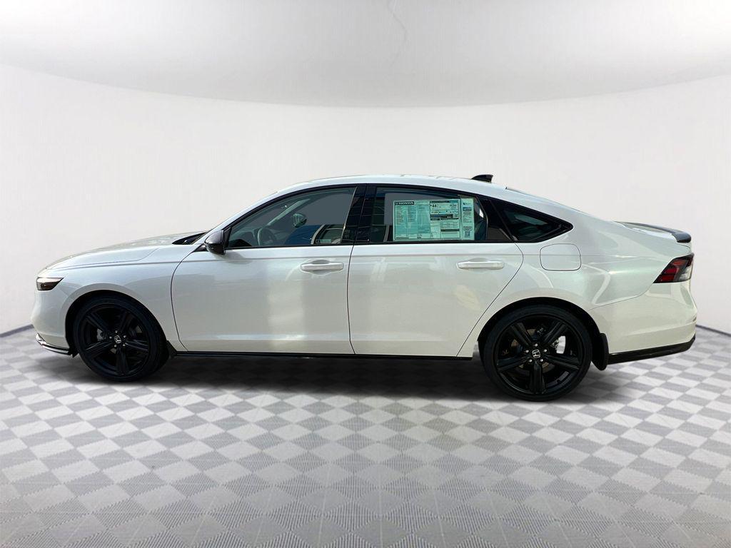 new 2025 Honda Accord Hybrid car, priced at $35,233
