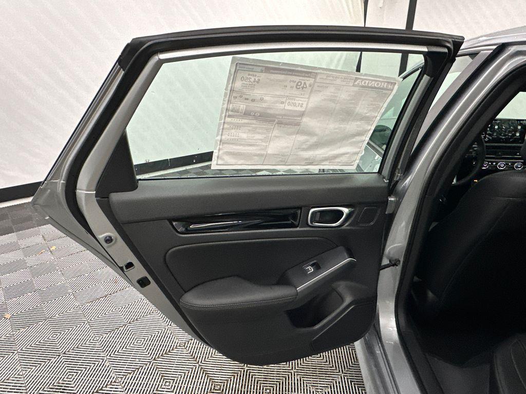new 2025 Honda Civic Hybrid car, priced at $31,235