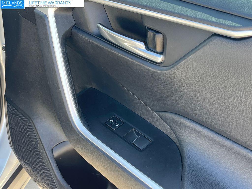 used 2021 Toyota RAV4 car, priced at $22,656