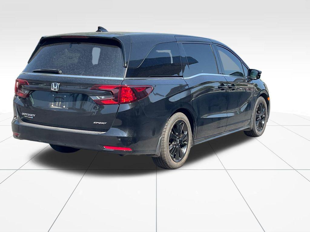 used 2023 Honda Odyssey car, priced at $35,920