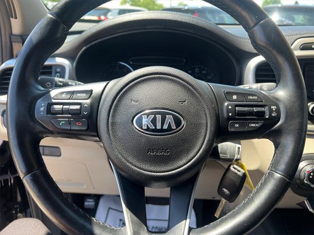 used 2016 Kia Sorento car, priced at $13,689