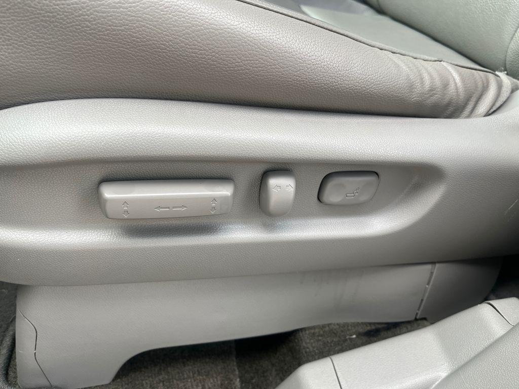 used 2017 Honda Odyssey car, priced at $25,684