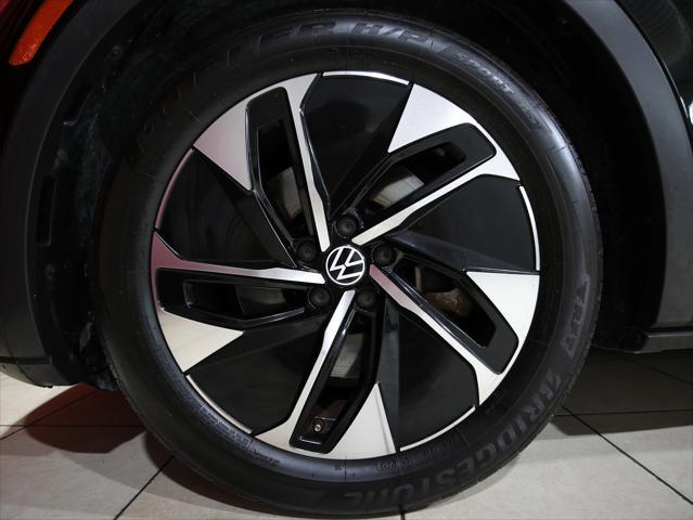 used 2021 Volkswagen ID.4 car, priced at $15,950