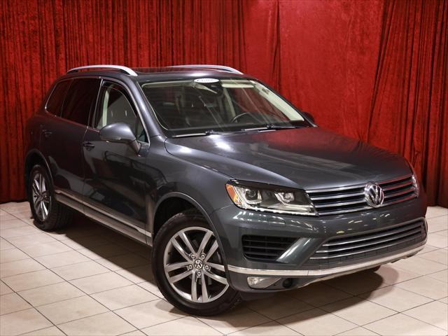 used 2016 Volkswagen Touareg car, priced at $17,490
