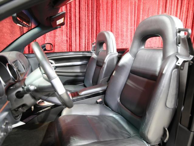 used 2004 Chevrolet SSR car