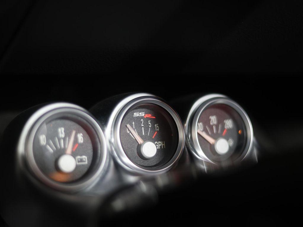 used 2004 Chevrolet SSR car, priced at $21,950