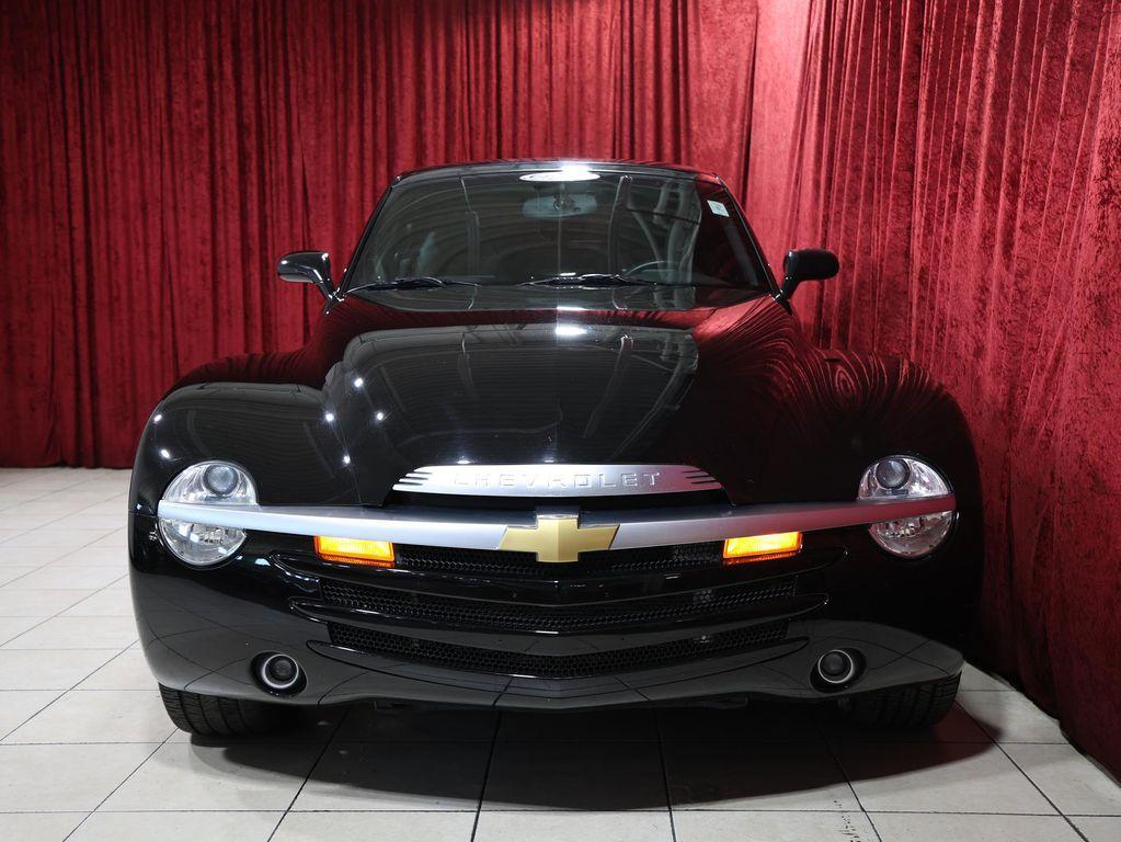 used 2004 Chevrolet SSR car, priced at $21,950