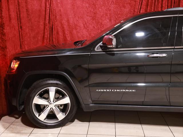 used 2015 Jeep Grand Cherokee car, priced at $20,490