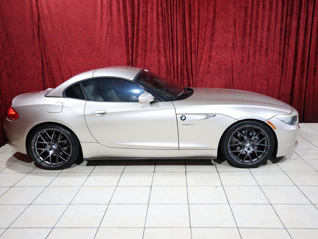 used 2009 BMW Z4 car, priced at $14,750