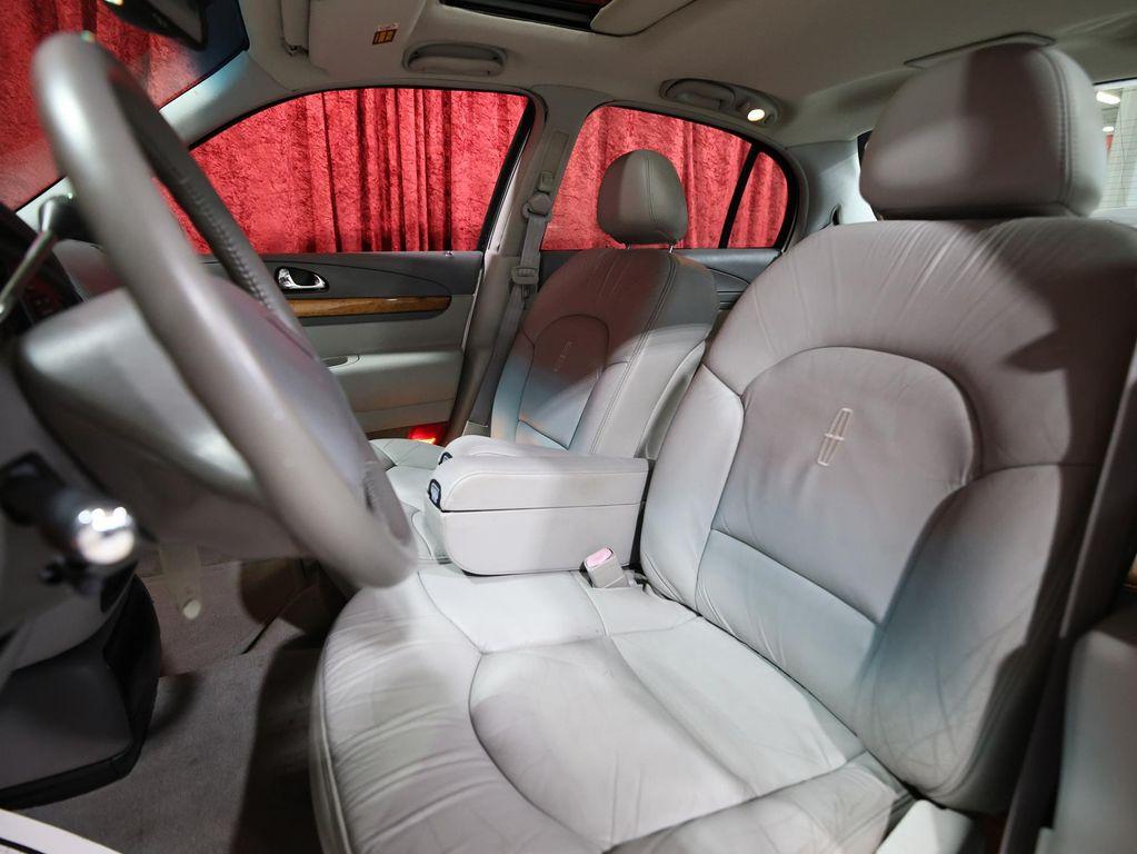 used 2002 Lincoln Continental car, priced at $7,490