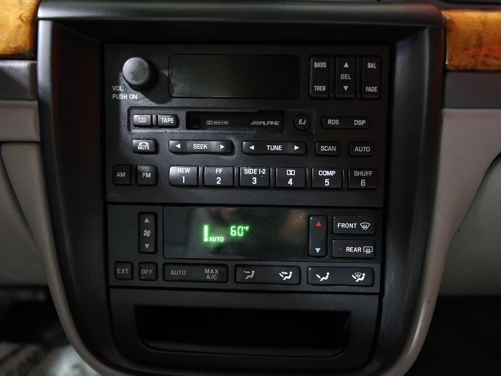 used 2002 Lincoln Continental car, priced at $7,490