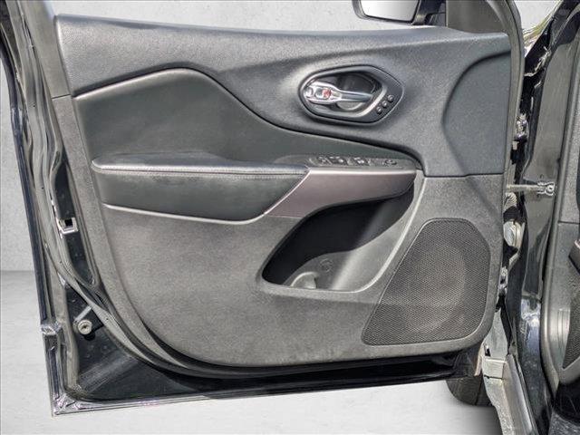 used 2019 Jeep Cherokee car, priced at $15,495