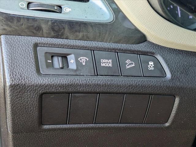 used 2018 Hyundai Santa Fe Sport car, priced at $12,495