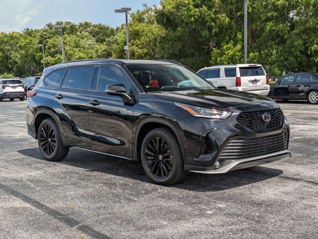 used 2023 Toyota Highlander car, priced at $40,595