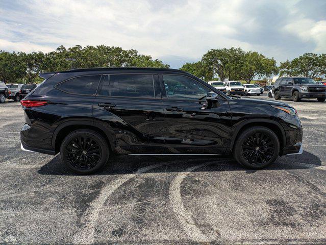 used 2023 Toyota Highlander car, priced at $40,595