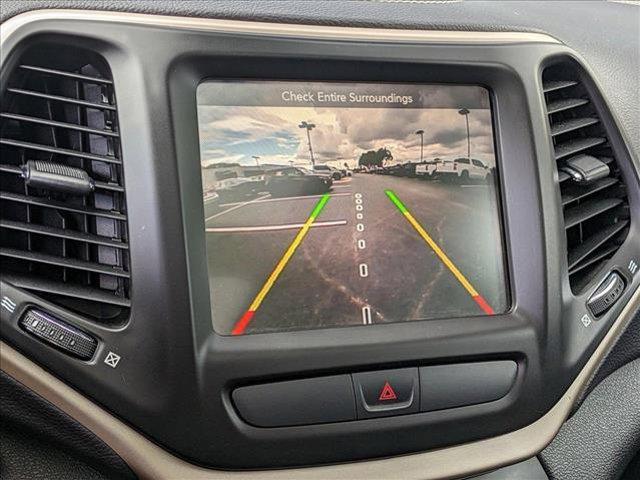 used 2015 Jeep Cherokee car, priced at $12,875