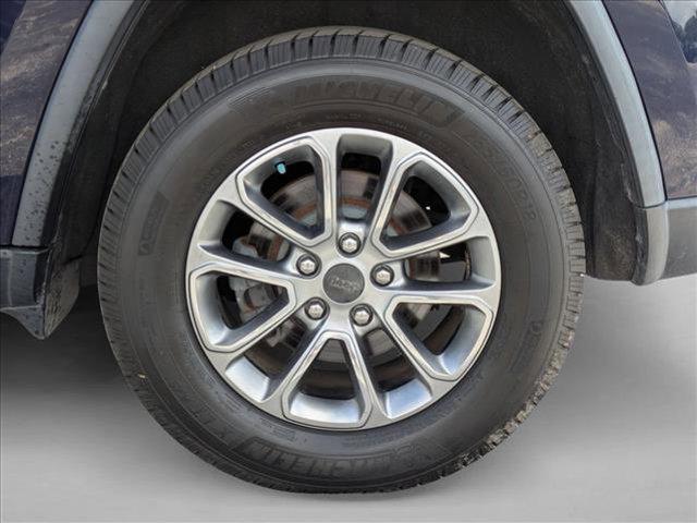 used 2014 Jeep Grand Cherokee car, priced at $12,568