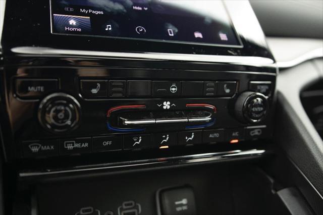 used 2025 Jeep Grand Cherokee car, priced at $39,722