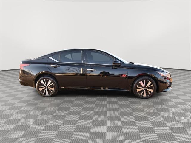 used 2020 Nissan Altima car, priced at $15,999