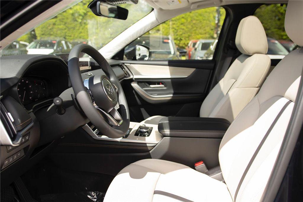 new 2025 Mazda CX-90 car, priced at $47,726