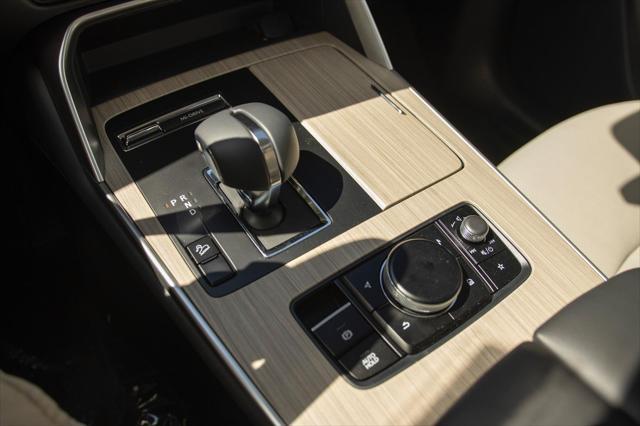 new 2025 Mazda CX-90 car, priced at $47,726