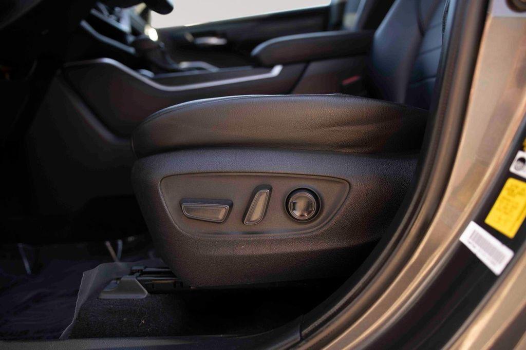 used 2021 Toyota Highlander car, priced at $25,399