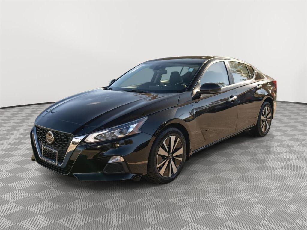 used 2022 Nissan Altima car, priced at $17,399