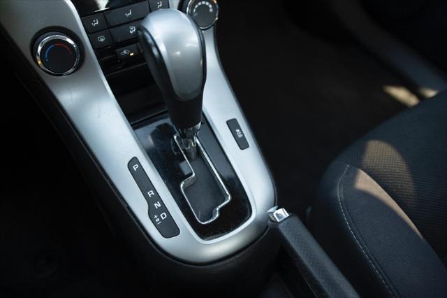 used 2014 Chevrolet Cruze car, priced at $7,956